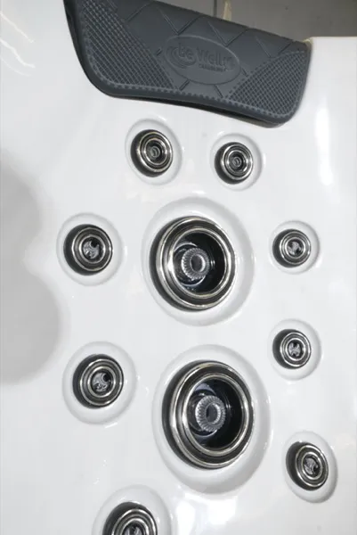 Chrome hydrotherapy jets and comfort headrest